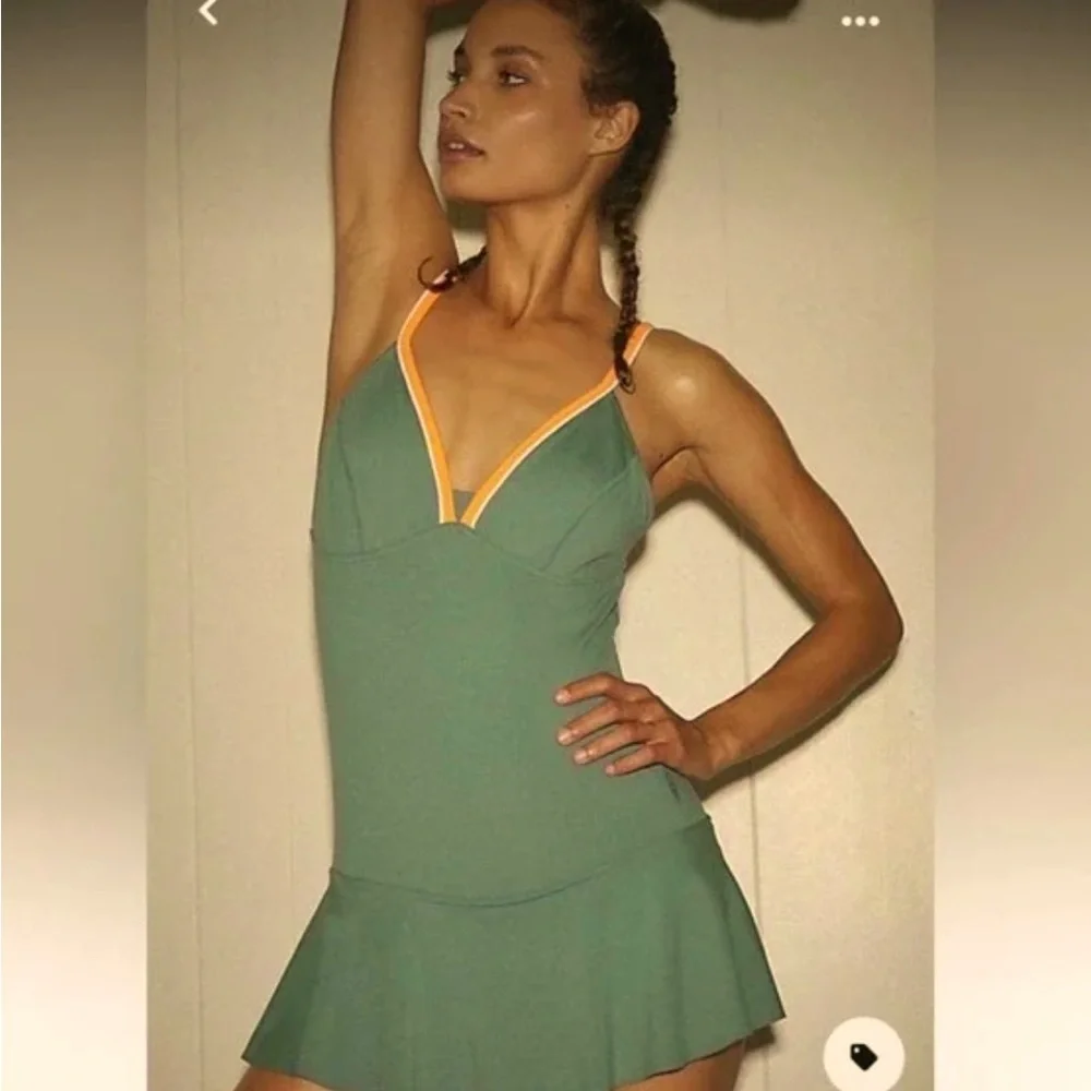 NWOT Free People Hitting The Sweet Spot Skortsie Romper. Size XS